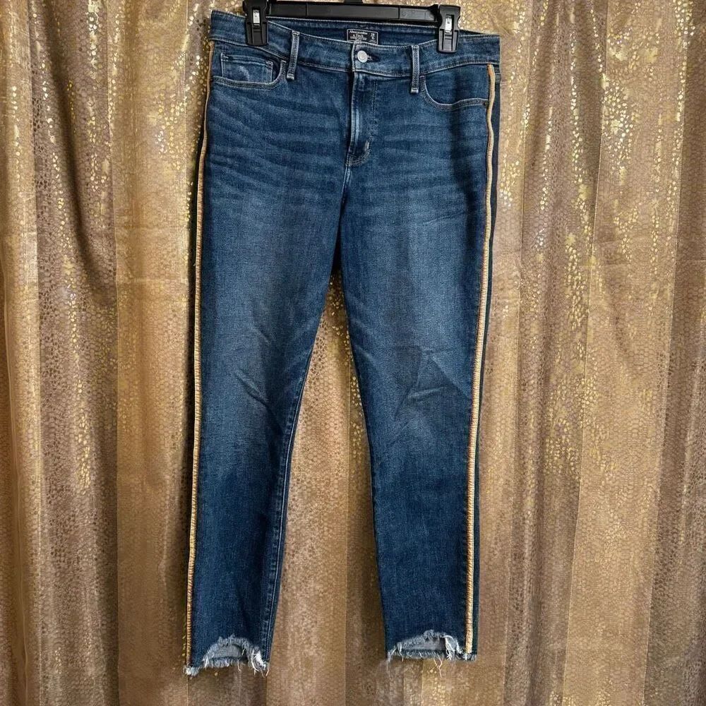 Abercrombie & FitchβWomen's Harper Low Rise Side Stripe Ankle Jeans Size 29/8